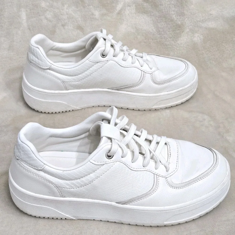 Zara White Sneakers Low Top Minimal Clean Aesthetic Casual Shoes Womens‎ Sz 38